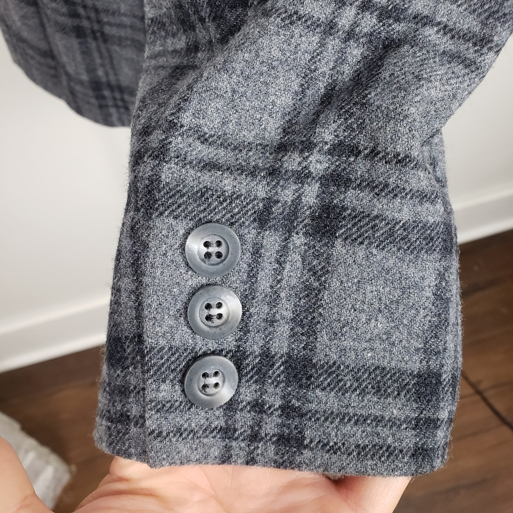 Pendleton Gray Wool Plaid Button Front Blazer 10 - image 8